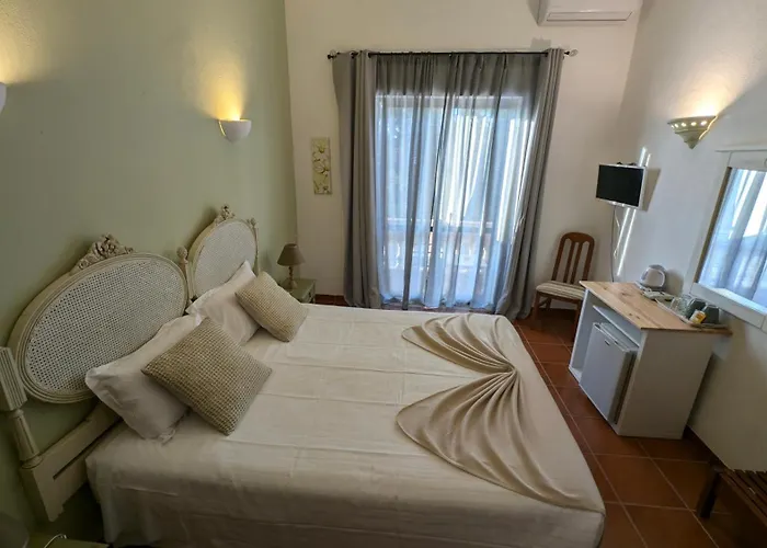 Casa Rosa Montes