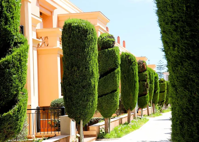 Luxury 3-Bedroom Apartment At High-End Praia Da Luz