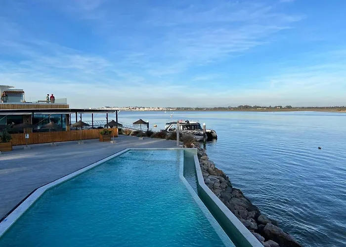 818 Centro Nautico Bungalows