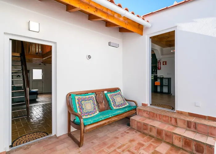 A Charming Village Retreat Casa Kaz