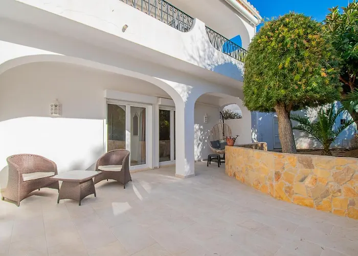 99 Adm Casa Mendes - Fabulous Townhouse