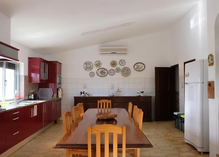 Vila Glória Guesthouse Lagos