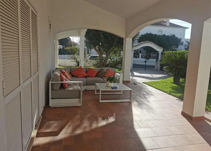 Luxury 3 Bedroom Villa With Private Pool