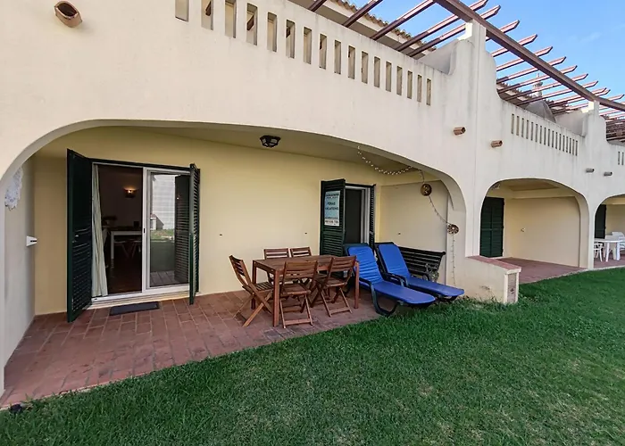 61 Casa Pitta Manau - Casas&Papéis