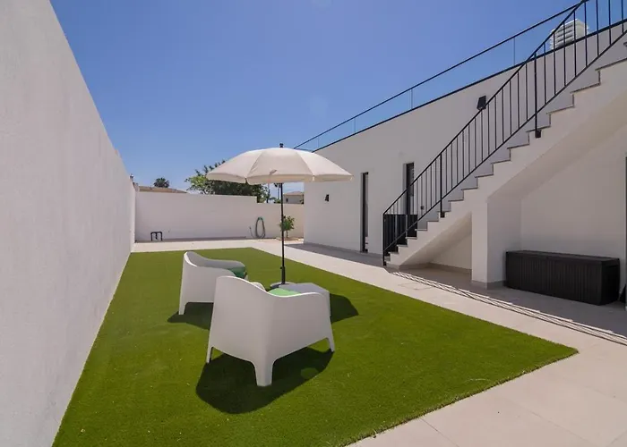 Sirius House