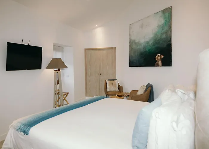 Eleven, Boutique Luxury House & Garden Bed & Breakfast Boliqueime