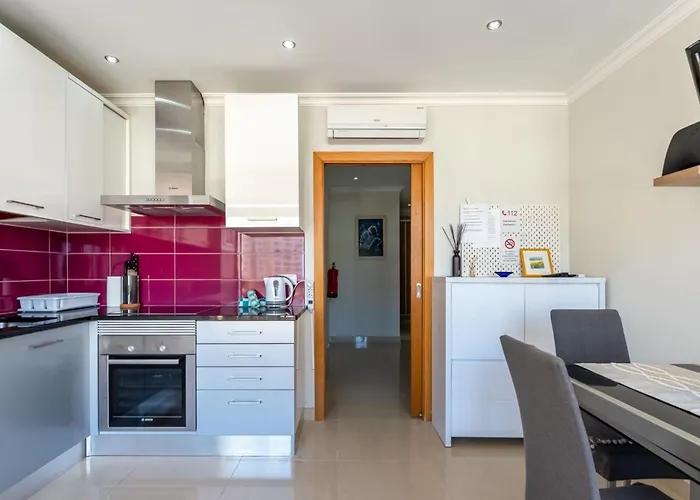 Apartamento Praia Da Rocha, Portimao