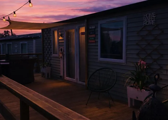 Sunset Lagoon House