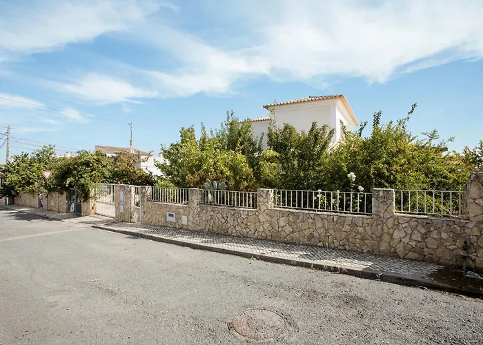 Casa Das Romanzeiras