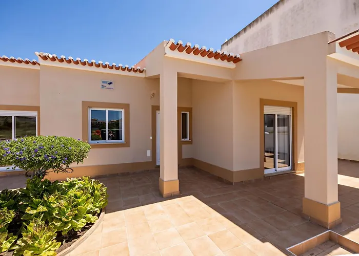 Casa Bege T1