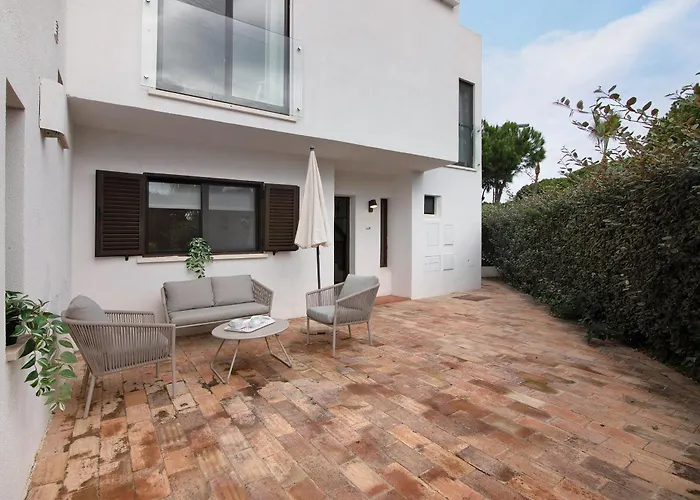 Pear Tree Villa