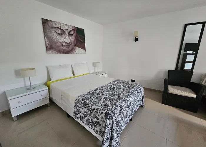 Lemon Tree Relaxing Guesthouse Lagos