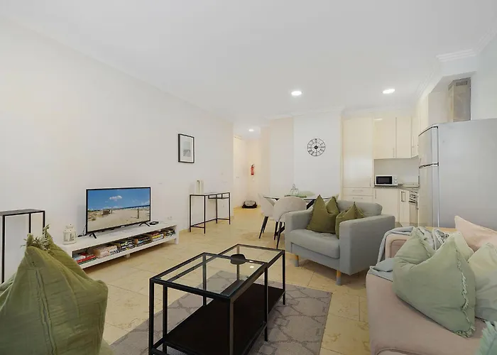 Casa Sunset - Beautiful Apartments In The Centre Of Alvor With Roof Terrace