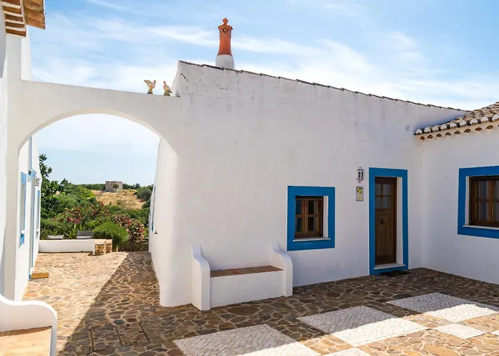 Casas Da Capela Do Monte, Country Houses