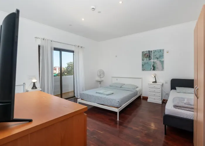 Blife Sun Hostel & Rooms