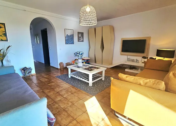Altura Beach Villa