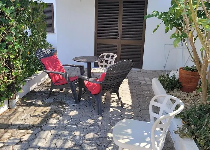 A Charming Place To Relax For Two