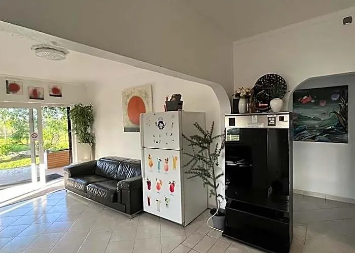La Villa Paradis Pera