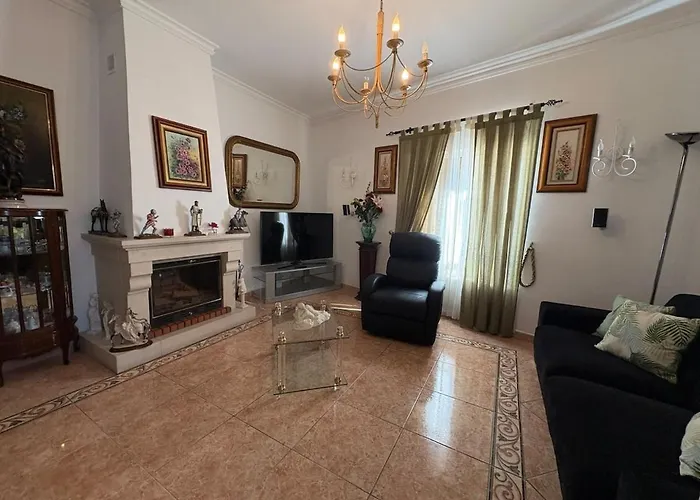 Casa De Ferias T1 4 Pax Em Quarteira Pt Fully Equipped 1-Bedroom House Up To 4 Prs