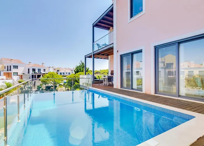 Vale Do Lobo, 'Golf By The Pool' 2 Bedroom Apartment