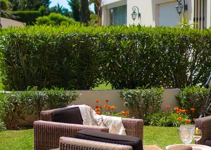 Casa Ventura Marinha Beach