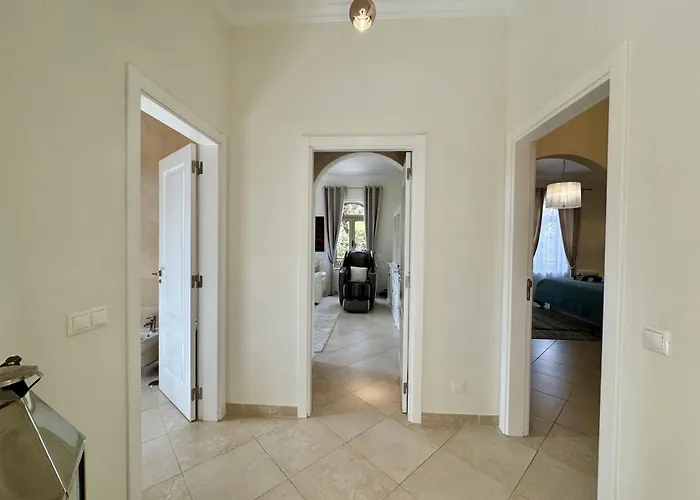 Algarve Stunning Villa With Pool By Homing