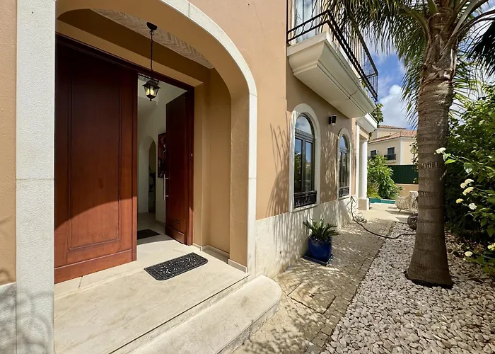 Algarve Stunning Villa With Pool By Homing