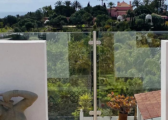 Palm View Guesthouse, Adults Only Luz