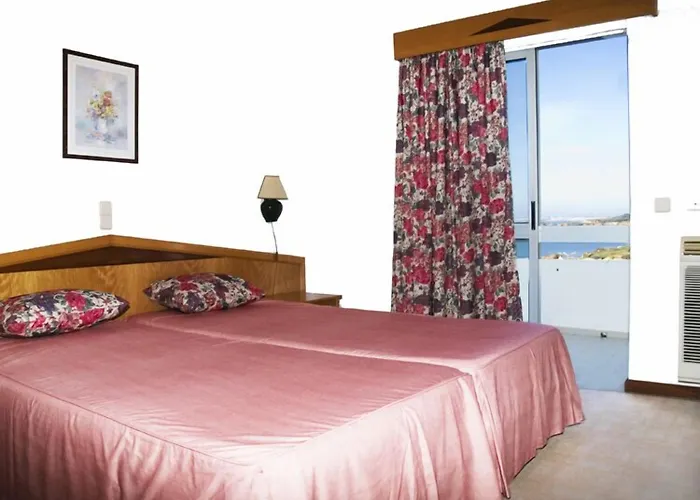Hotel Luar