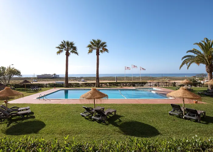 Meia Praia Lagos - Beach Club Apartments