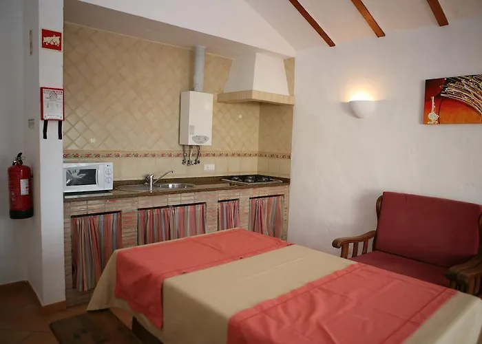 Apartamentos Canal Da Agua