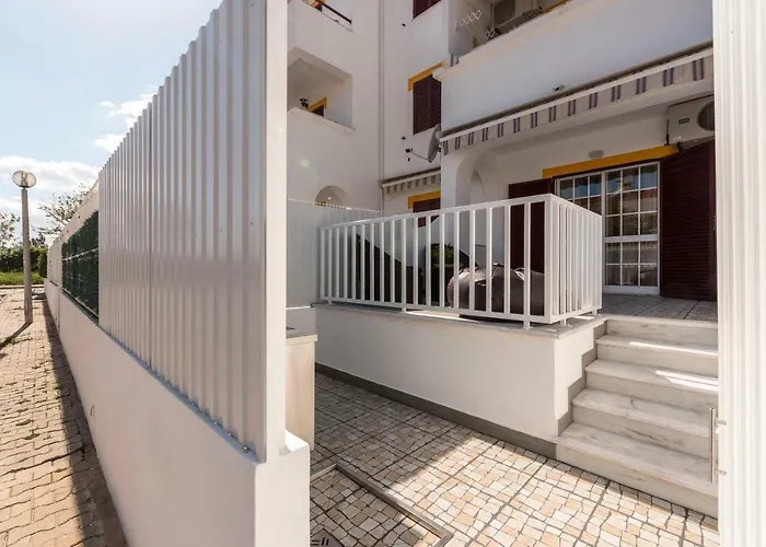 Beach Apartment In Altura