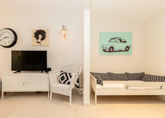 Cabanas Apartments Sea View